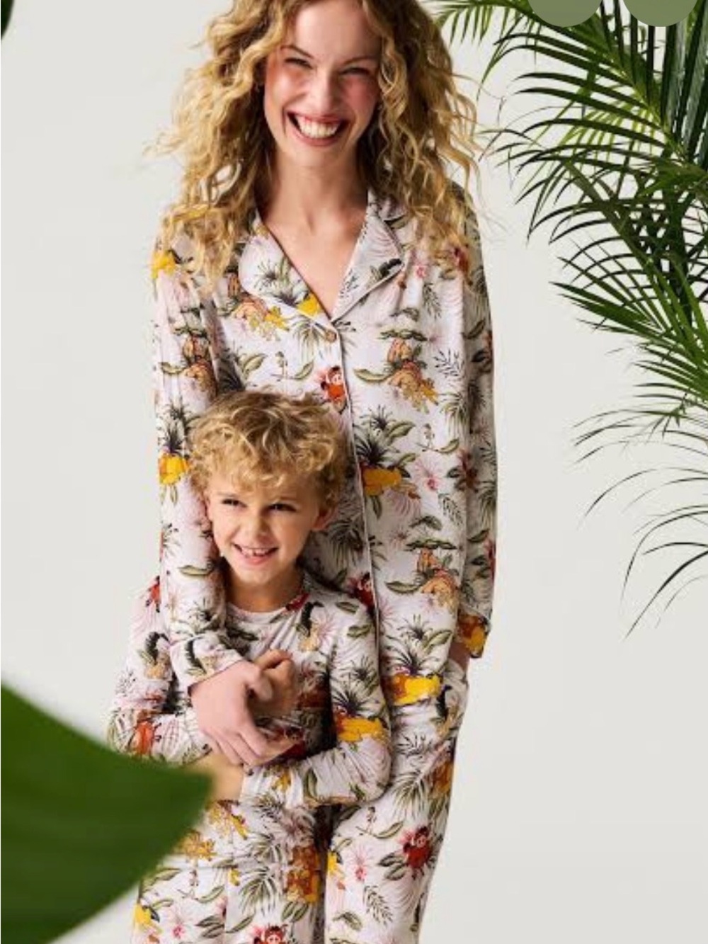 Posh Peanut Disney Lion King Women’s Pajama Set